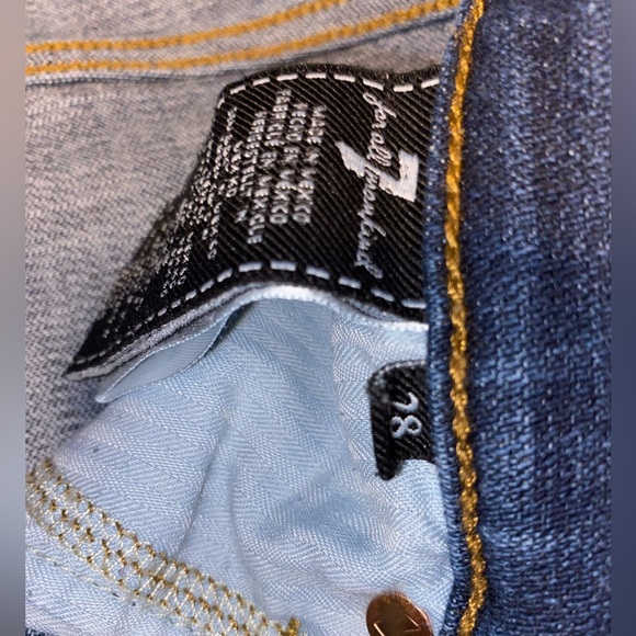 7 for All Mankind Josefiina Skinny Boyfriend Jean - Picture 3 of 7